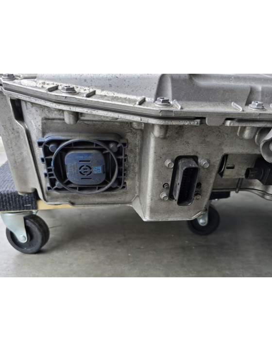 2018-2019 BMW 530e Hybrid Battery Assembly - Plug-In