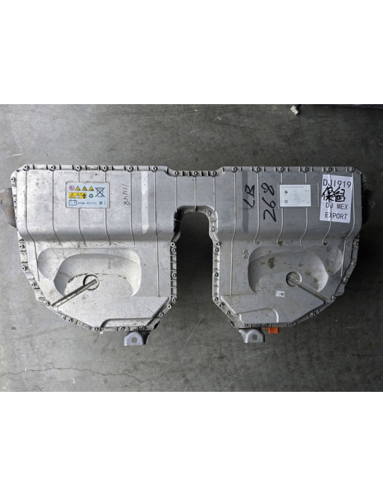 2018-2019 BMW 530e Hybrid Battery Assembly - Plug-In