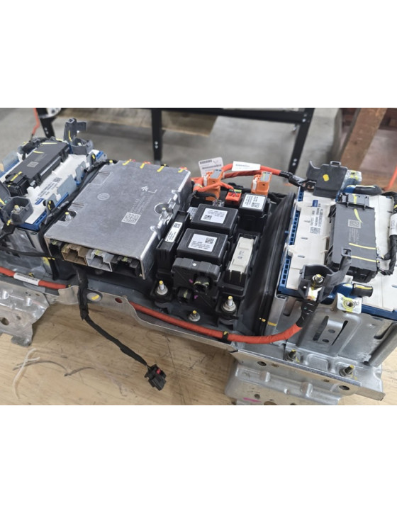 2017-2018 Chevy Silverado/GMC Sierra Motor Assist (eAssist) Hybrid Battery Assembly