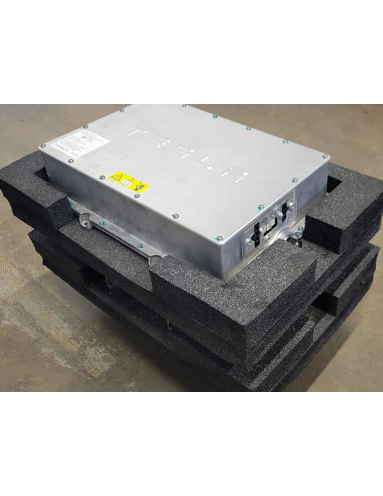 2012-2015 Tesla Model S 85 10kW Charger